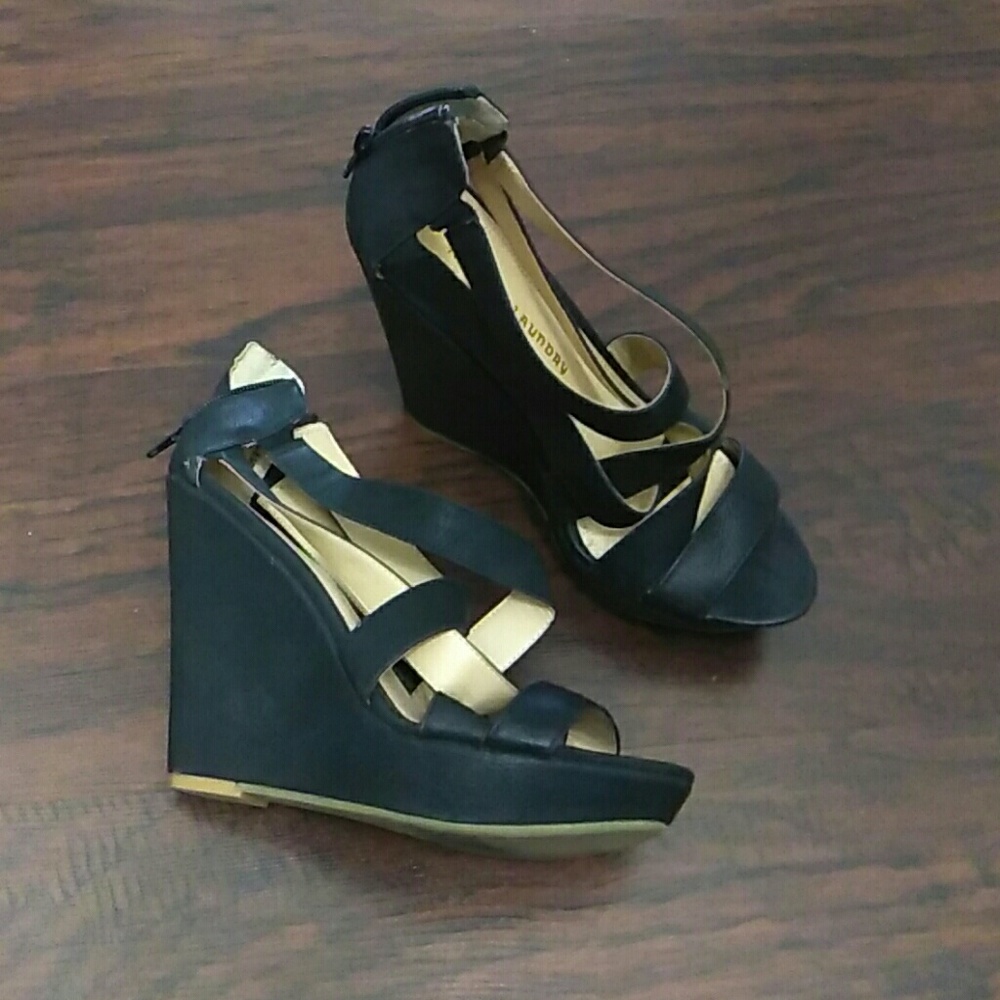 Woman's wedges by Chinese laundry